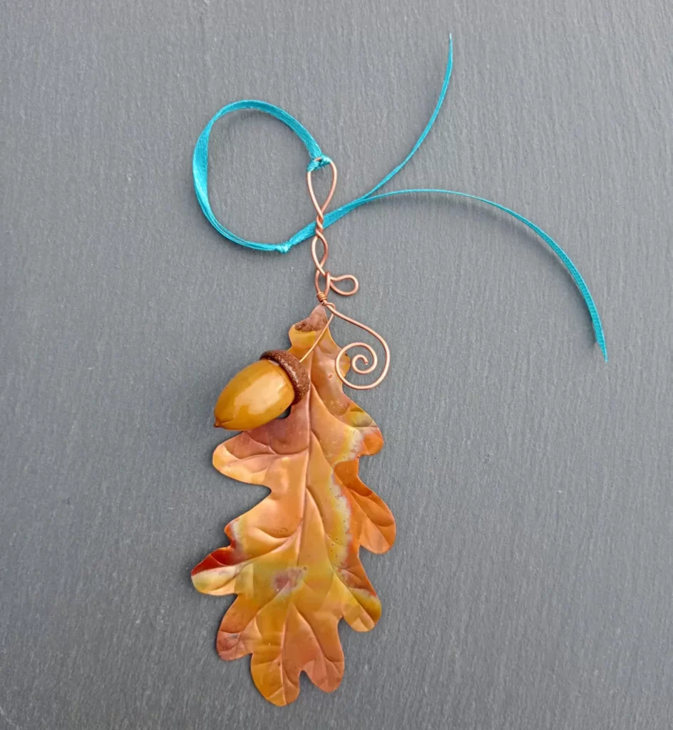 Hanging Single Copper Oak leaf with Acorn