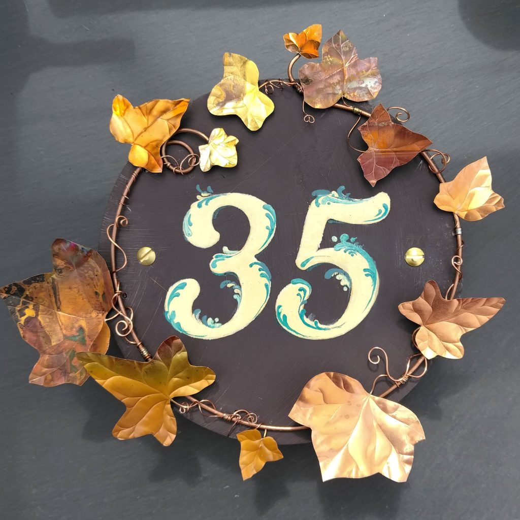 Custom House Number Plaque – Welsh Slate & Hand-Forged Copper and Brass Ivy – Personalised Door Sign – Enamel Painted Numbers - Brass screws